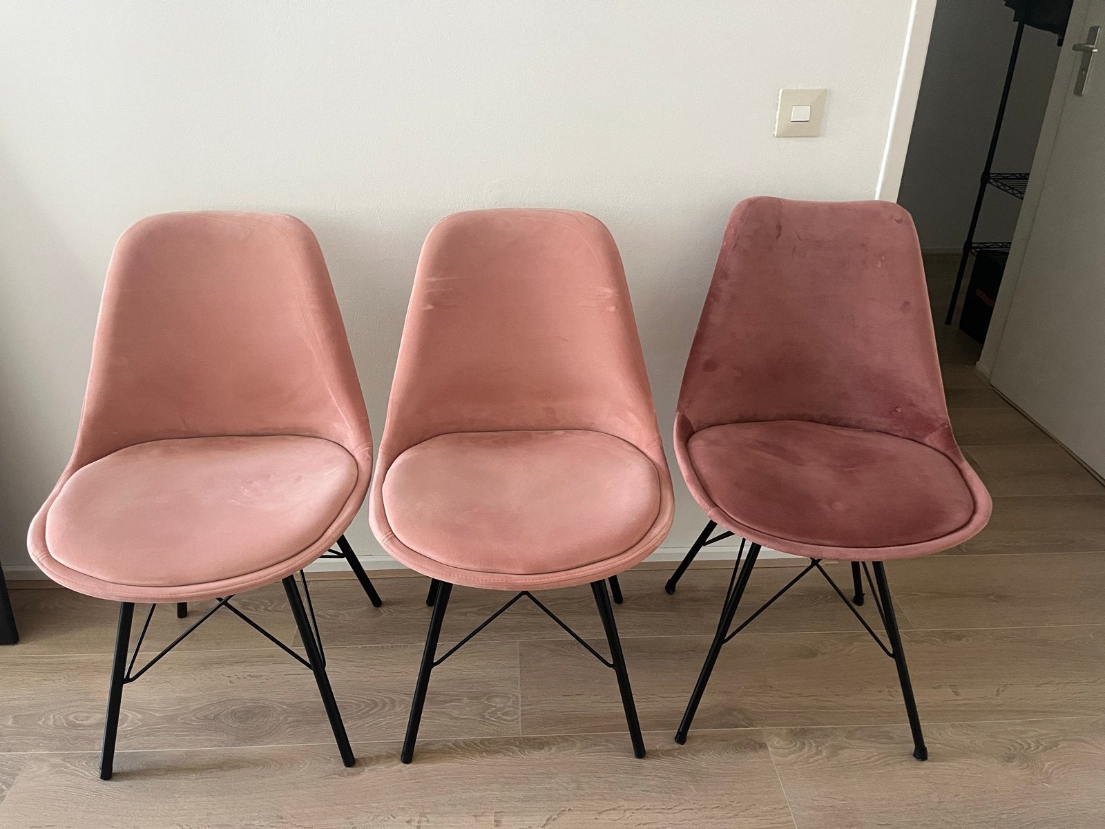 Set van 3 roze fluwelen stoelen, Ophalen, Gebruikt, Overige kleuren, Drie