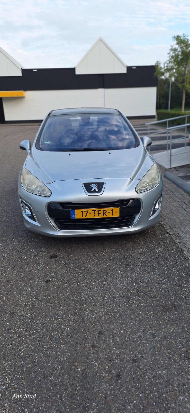 Peugeot 308, Ophalen, Peugeot