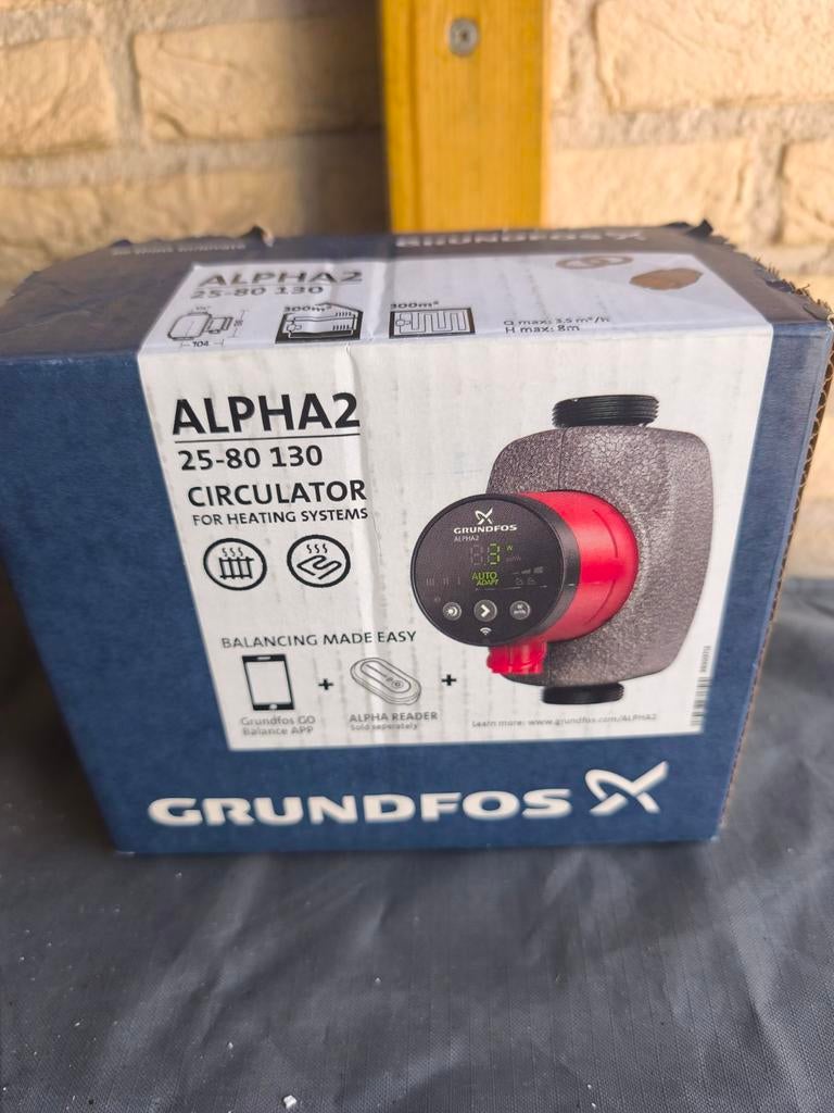Grundfos pomp Alpha 2 25 80 130, Ophalen, Minder dan 30 cm, Overige typen, Nieuw