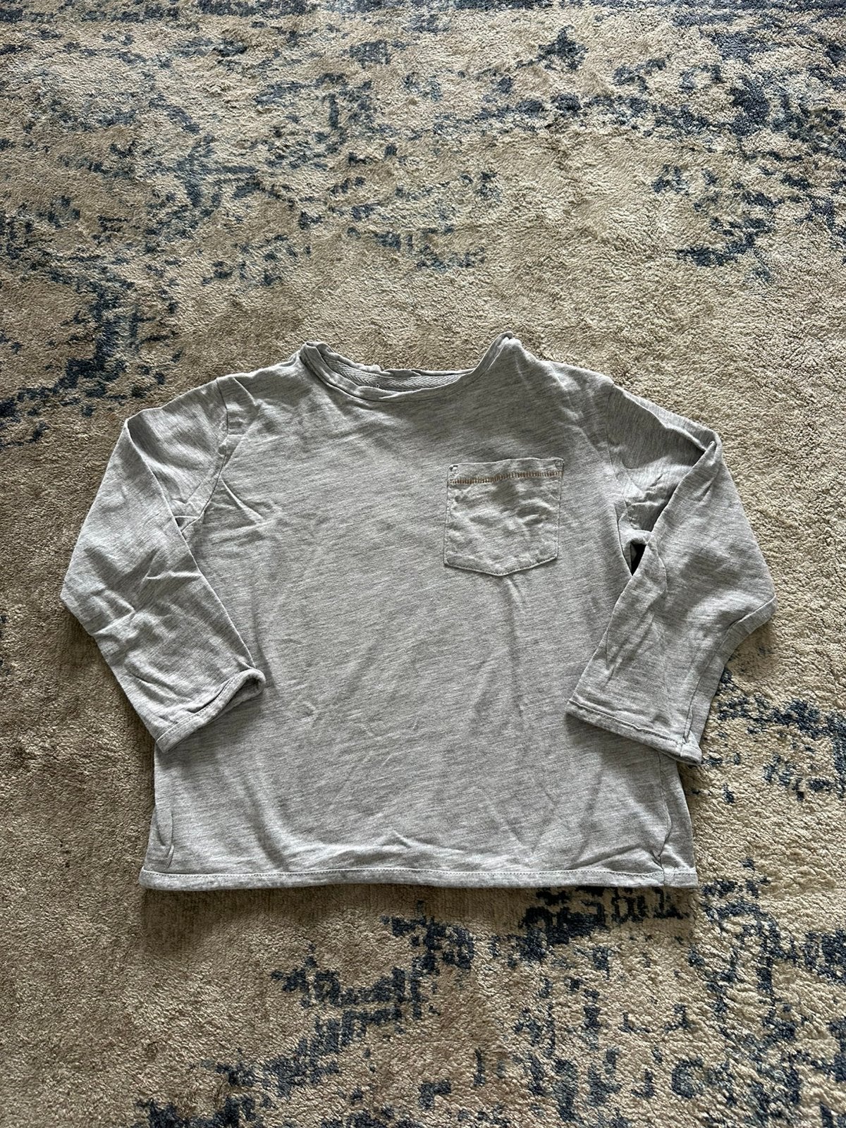 Nieuwe lichtgrijze longsleeve / shirt Zara maat 98, Ophalen of Verzenden, Nieuw, Jongen of Meisje, Shirt of Longsleeve