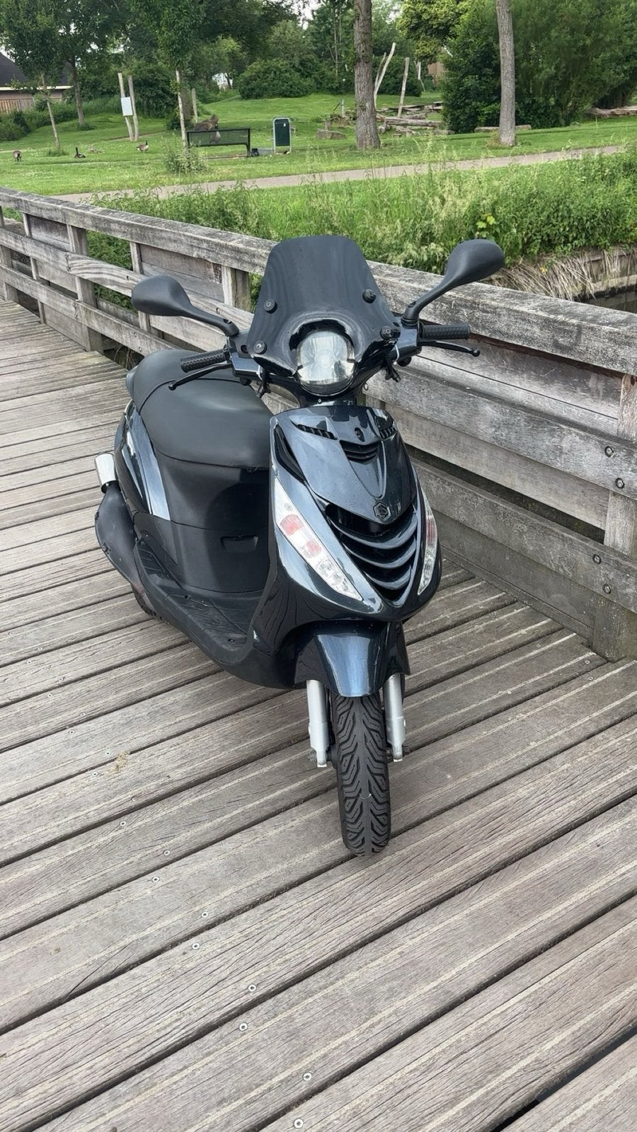 zip 50 cc 2 takt, Fietsen en Brommers, Scooters | Yamaha, Ophalen, Zo goed als nieuw, Tweetakt, Aerox