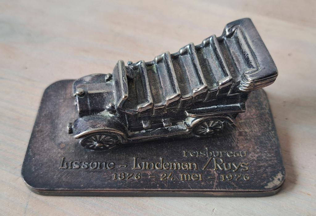 Verzilverde miniatuur 1976 spijkersauer toeringcar, Ophalen of Verzenden