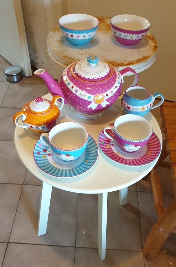Lief service nieuw in doos, Huis en Inrichting, Keuken | Servies, Overige typen, Nieuw, Ophalen of Verzenden, Overige stijlen