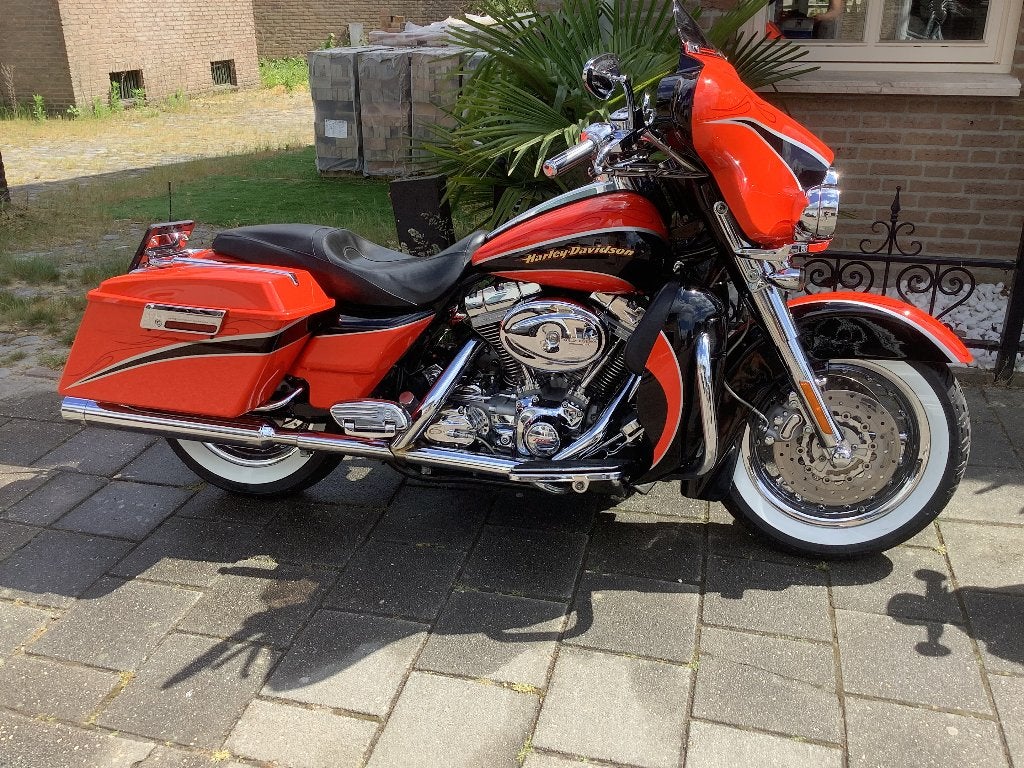 Te koop: Harley Davidson CVO Electra Glide classic, 2 cilinders, 1690 cc, Occasion, Motorrijbewijs A