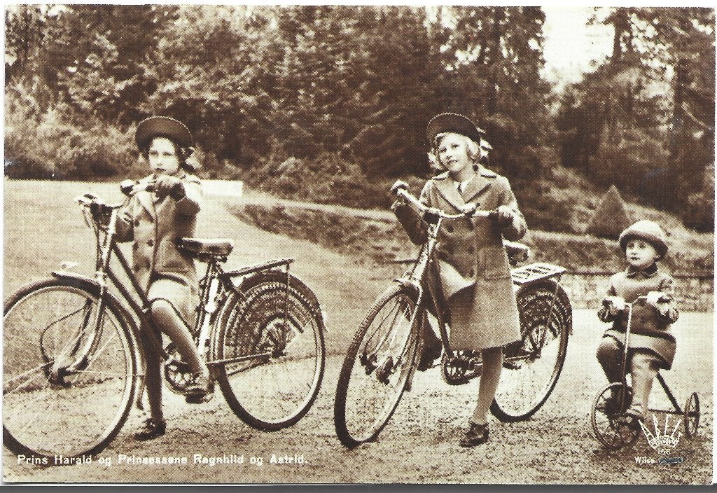 Noorwegen (22) Ragnhild, Astrid, Harald, Verzamelen, Ophalen of Verzenden, Nieuw, Buitenland, Kaart, Foto of Prent