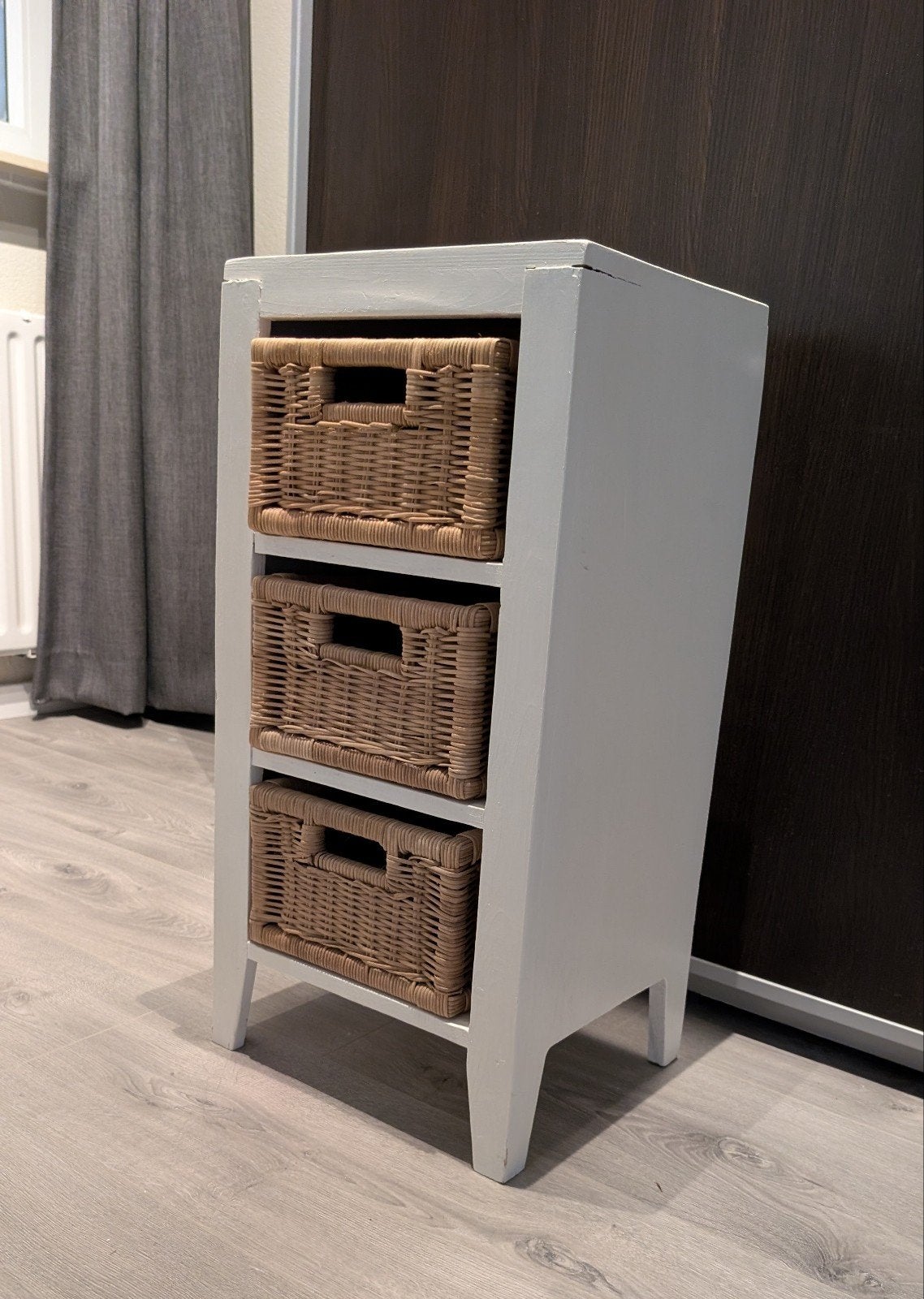 rieten laden kastje  ( nieuwstaat), Minder dan 50 cm, Ophalen of Verzenden, Zo goed als nieuw, Minder dan 100 cm