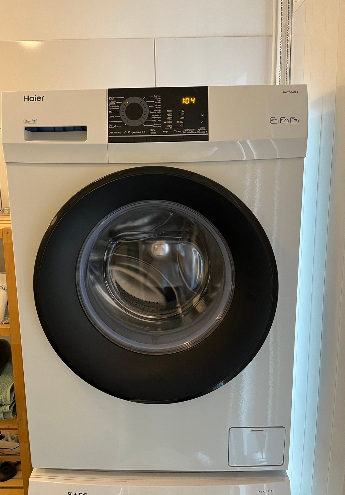 Ophalen in de week van 20 juli - Haier Wasmachine, Witgoed en Apparatuur, Wasmachines, Gebruikt, Voorlader, 85 tot 90 cm, Ophalen