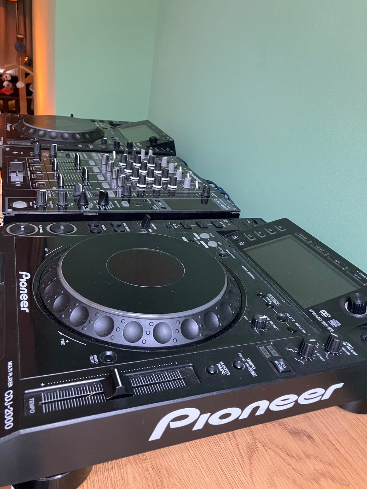 Pioneer DJ-set: 2x CDJ-2000 + DJM-800 + Decksavers, Muziek en Instrumenten, Dj-sets en Draaitafels, Ophalen of Verzenden, Zo goed als nieuw