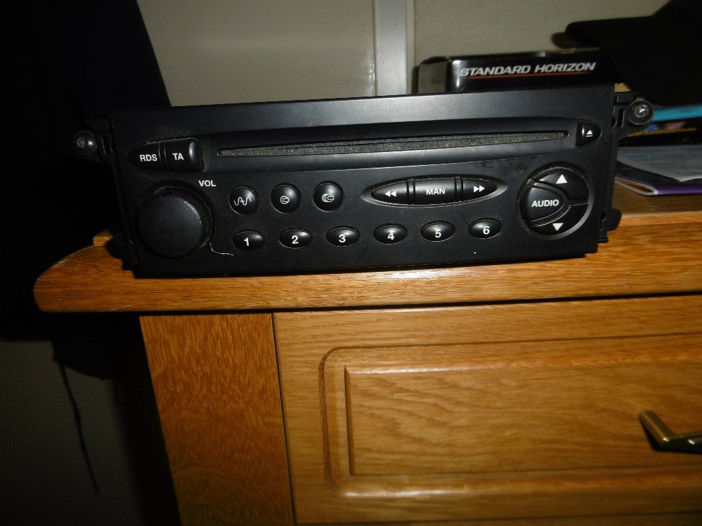 auto radio citroen picasso, Auto diversen, Autoradio's, Zo goed als nieuw, Ophalen of Verzenden