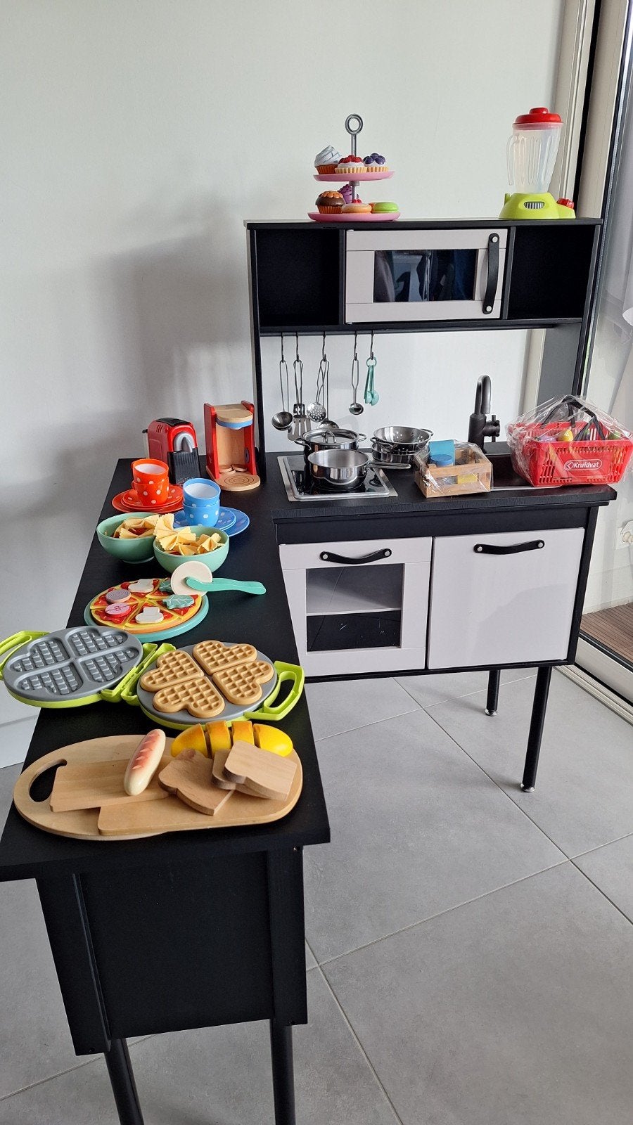 Uitgebreid hoekkeukentje, Ophalen