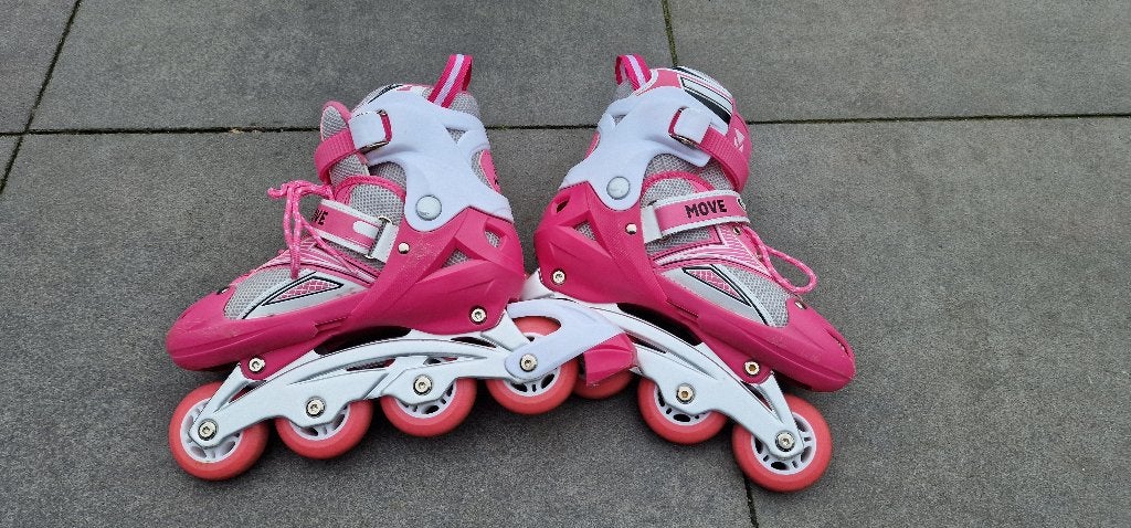 Skeelers Move Eve 34-37, Overige merken, Kinderen, Ophalen of Verzenden, Inline skates 4 wielen