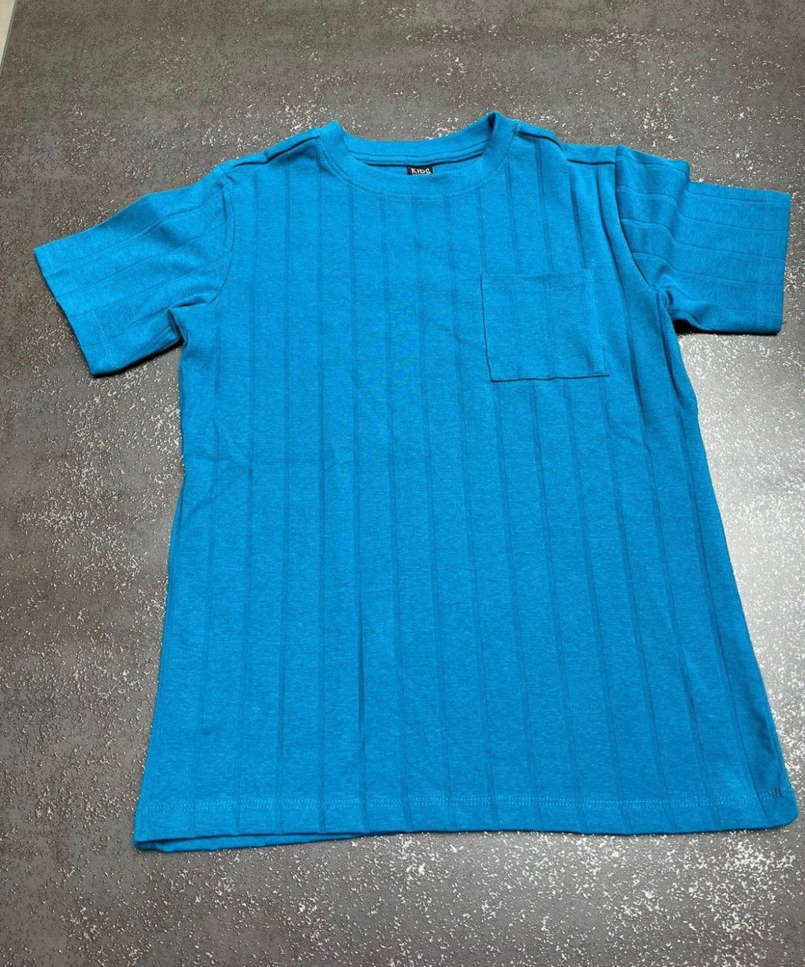 T-shirt mt 134-140 blauw nieuw, Kinderen en Baby's, Ophalen of Verzenden, Zo goed als nieuw, Jongen, Shirt of Longsleeve