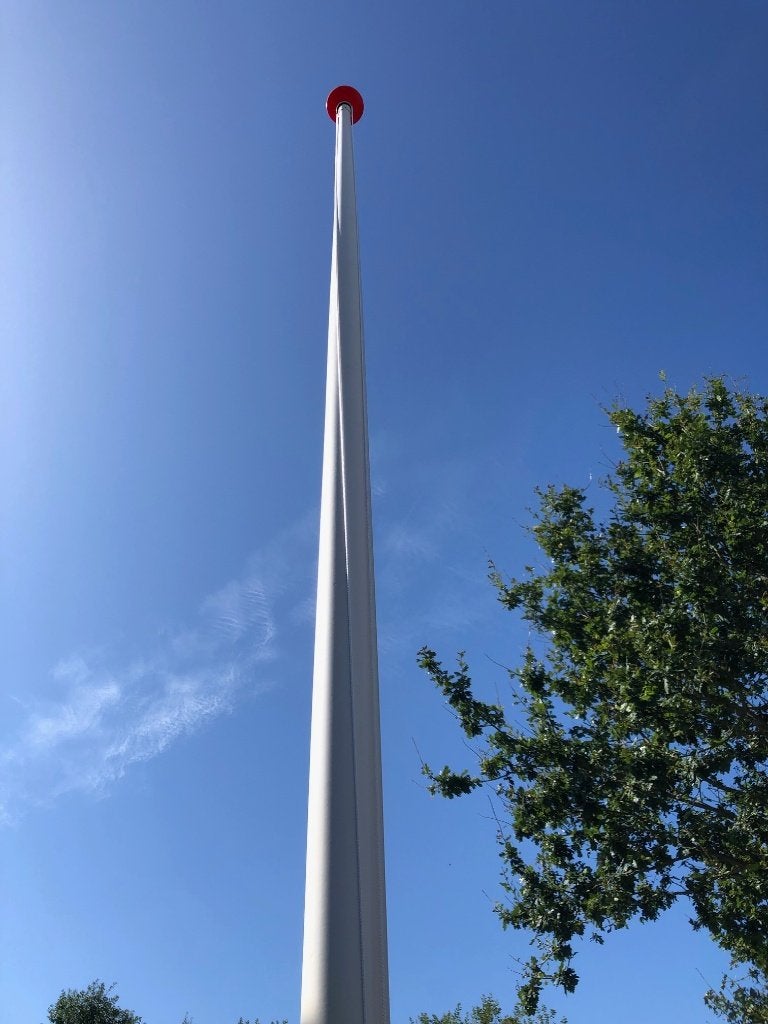Vlaggenmast 6 meter compleet met alle onderdelen, Diversen, Vlaggen en Wimpels, Ophalen of Verzenden, Zo goed als nieuw