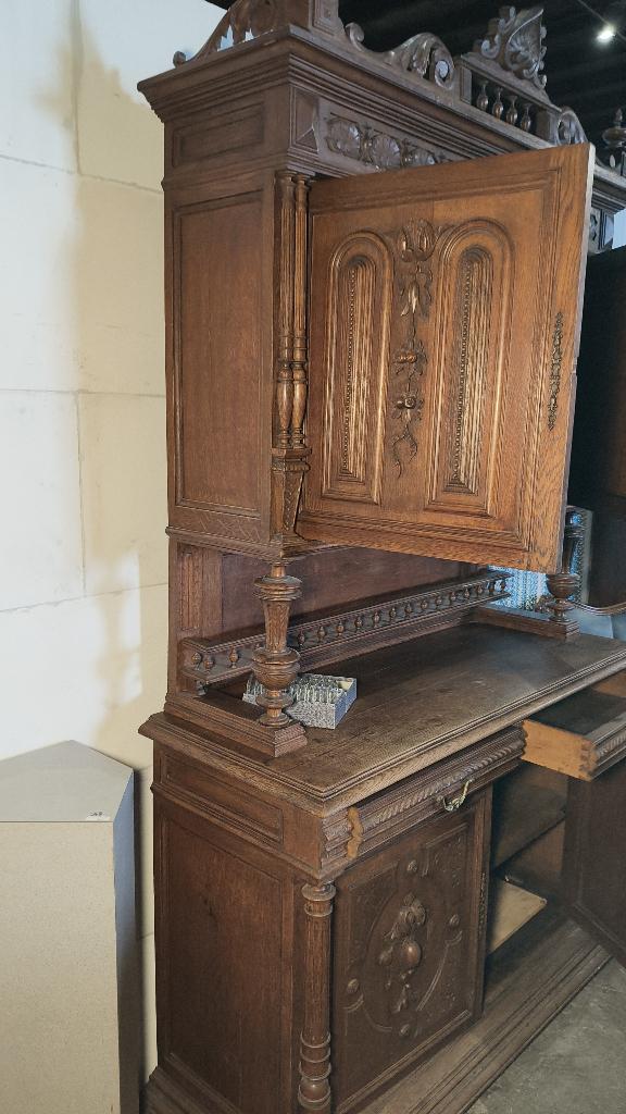 Antieke eiken buffetkast Henri II 243 cm, Antiek en Kunst, Ophalen