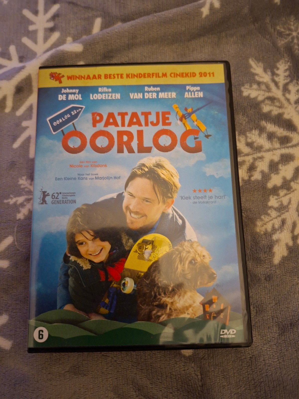 Patatje Oorlog DVD - Winnaar Beste Kinderfilm Cinekid 2011, Engels, Zo goed als nieuw, Vanaf 6 jaar, Familie