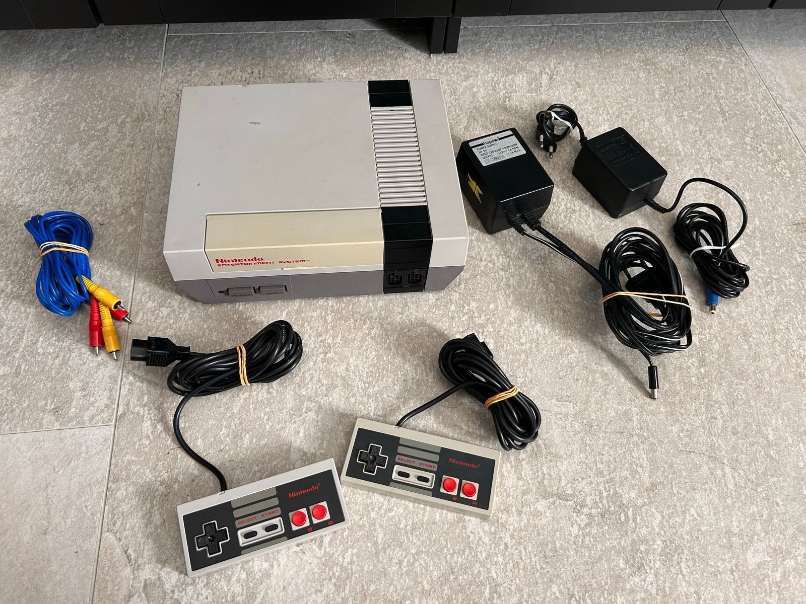 Nintendo NES Console met 2 Controllers, Spelcomputers en Games, Spelcomputers | Nintendo NES, Ophalen of Verzenden, Gebruikt, Met 2 controllers