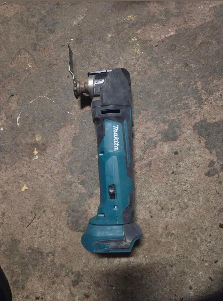 Makita multitool. DTM51, Ophalen of Verzenden, Minder dan 700 watt, Overige typen