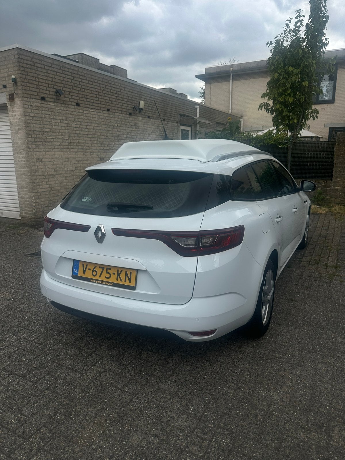 Renault Megane 1.5 KEYLESS|APPLE CARPLAY|NAVI|CRUISE|S-STOP, Auto's, Voorwielaandrijving, 4 cilinders, Renault, Wit