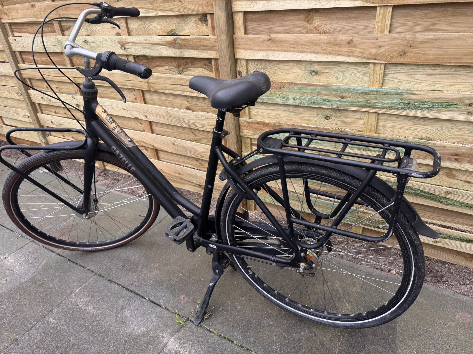 Gazelle fiets met versneling en slot, Fietsen en Brommers, Fietsen | Dames | Damesfietsen, Ophalen, Zo goed als nieuw, Gazelle