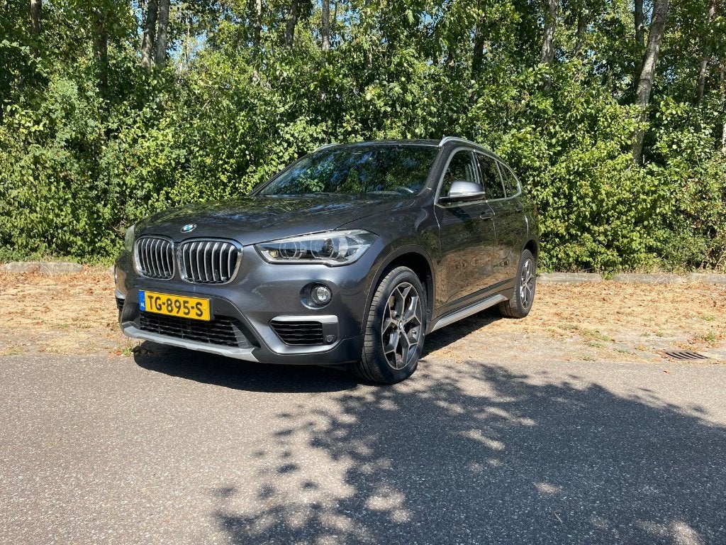 BMW X1, sDrive20i Orange Edition Aut. Panorama Leder Head-up, Auto's, 1998 cc, 1800 kg, Particulier, SUV of Terreinwagen