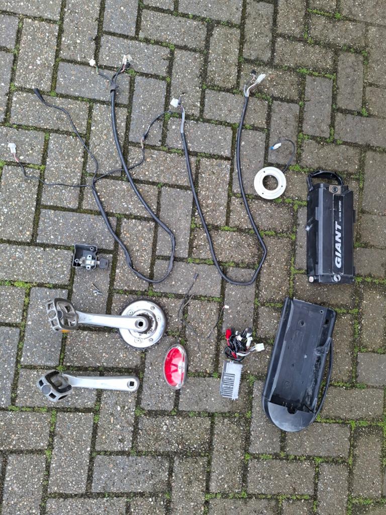 Giant twist ebike onderdelen, Fietsen en Brommers, Fietsonderdelen, Gebruikt, Verzenden, Overige typen, Giant