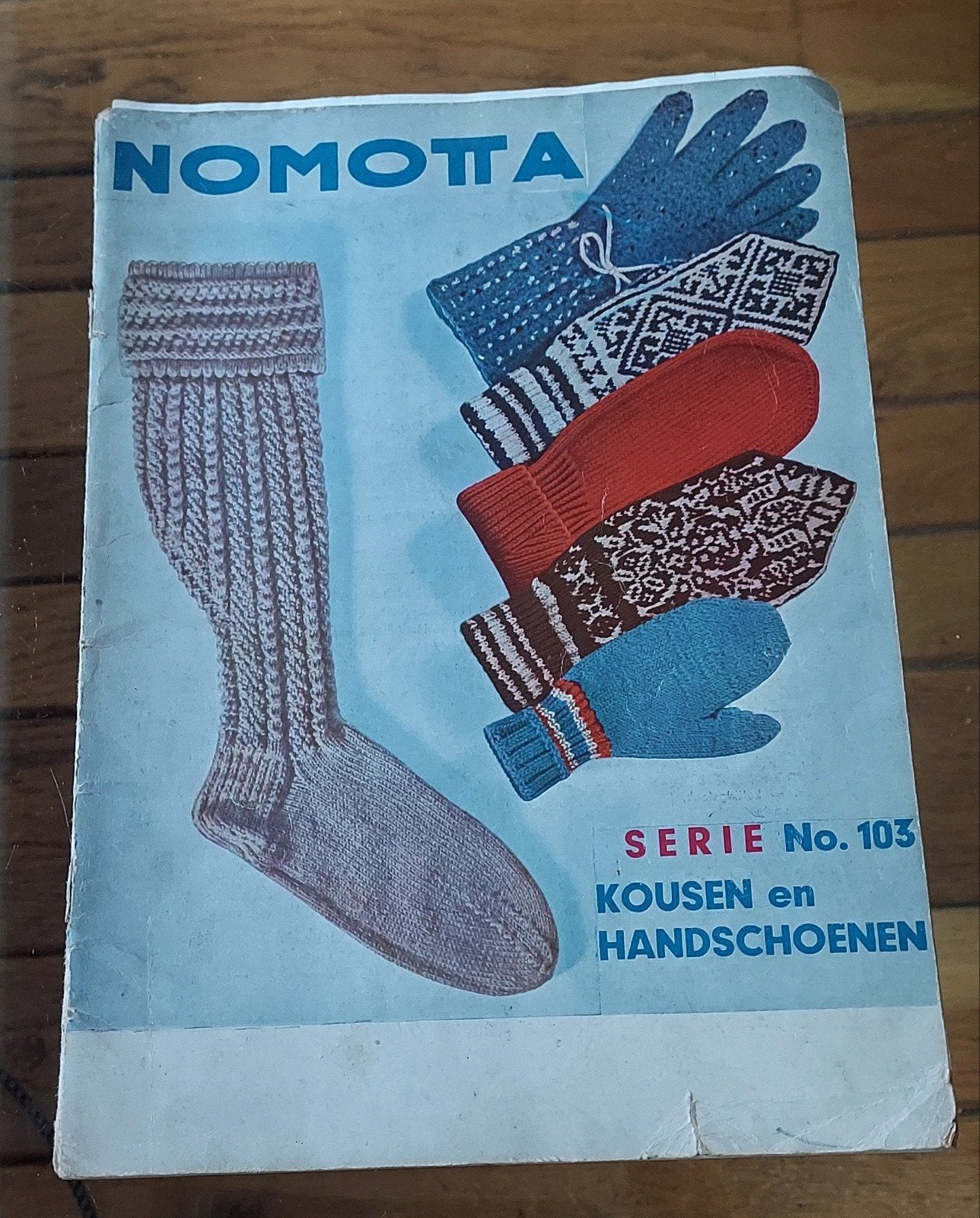 • Uniek Antiek Breiboekje NOMOTTA (Jaren '30) – Kousen & Han, Ophalen of Verzenden, Gebruikt, Breien, Patroon of Boek