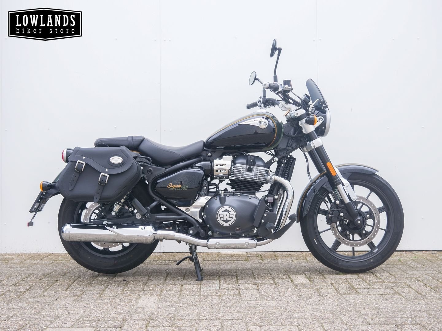 ROYAL ENFIELD SUPER METEOR 650 (bj 2023), Motoren, Motoren | Royal Enfield, 2 cilinders, 648 cc, Bedrijf, Onbekend