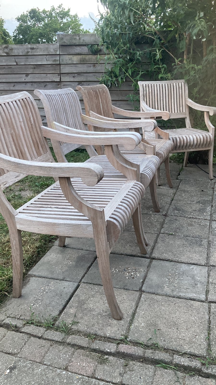 Teake tuinstoelen, Ophalen of Verzenden, Zo goed als nieuw, Kunststof