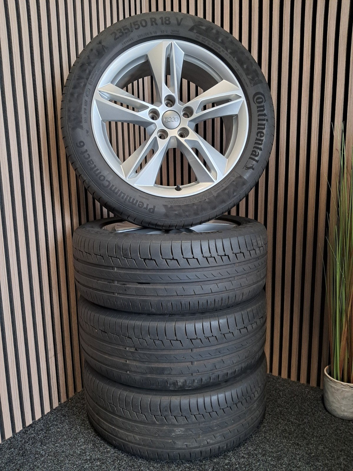 18 inch Audi Q2 Q3 Tiguan Tarraco Karoq Kodiaq Pheaton..., Ophalen, 18 inch, Ronal, Gebruikt