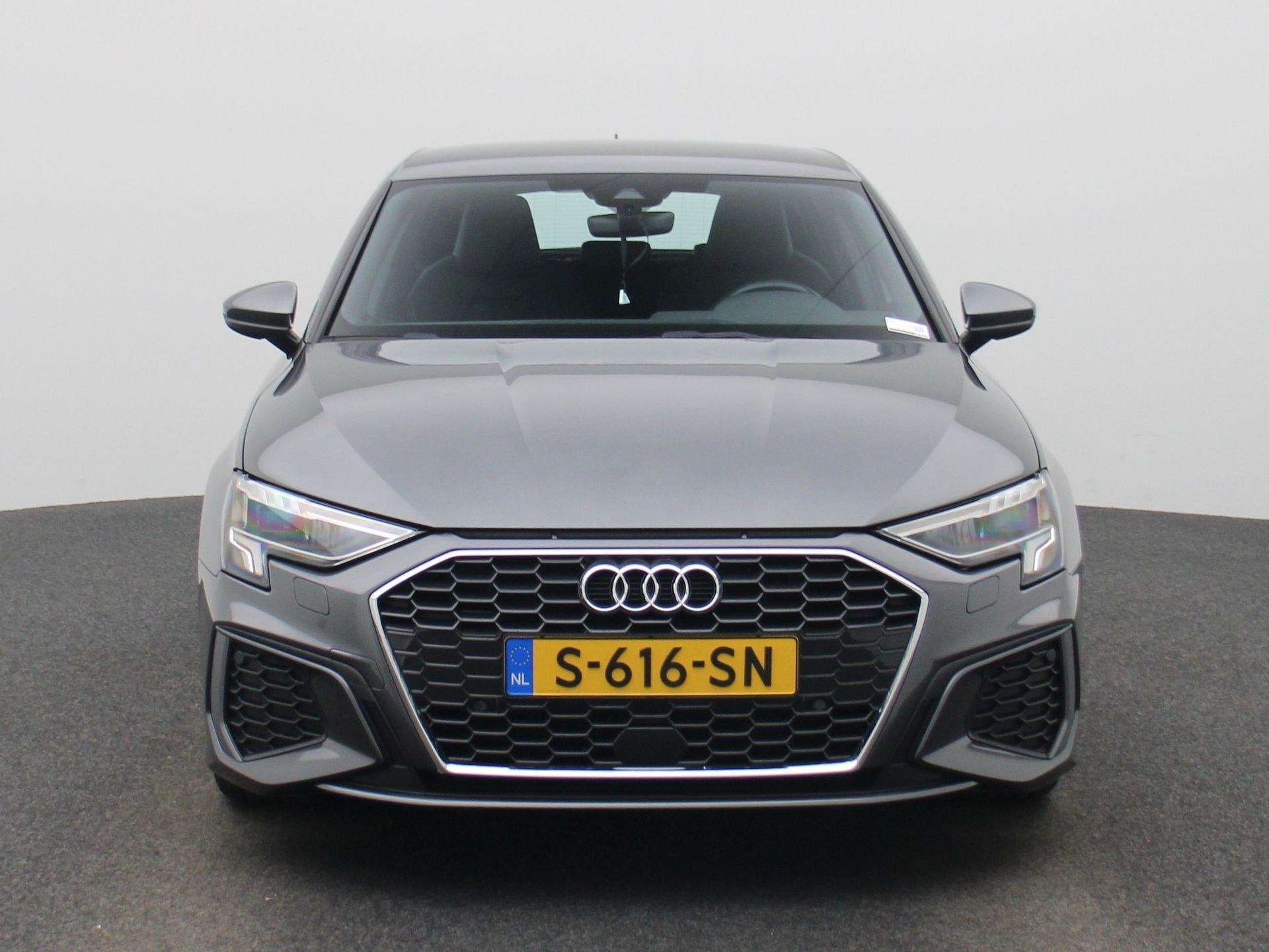 Audi A3 Sportback 30 TFSI S edition 110 PK | Automaat | Navi, Auto's, Audi, 12 maanden, Gebruikt, Leder en Stof, Origineel Nederlands
