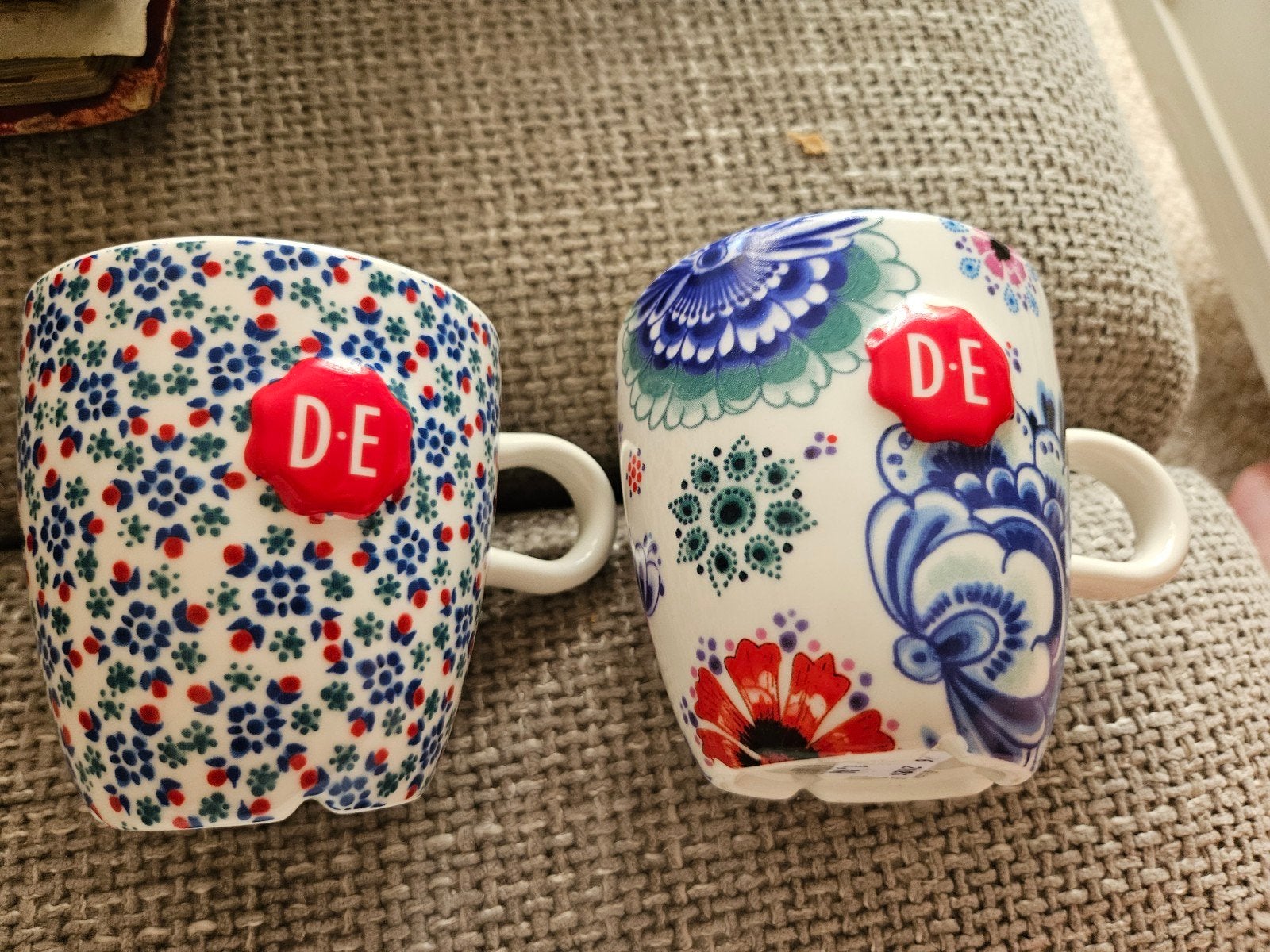 DE Delfts Blauw en bloemen DE mokken, Keramiek, Ophalen of Verzenden, Zo goed als nieuw, Overige stijlen