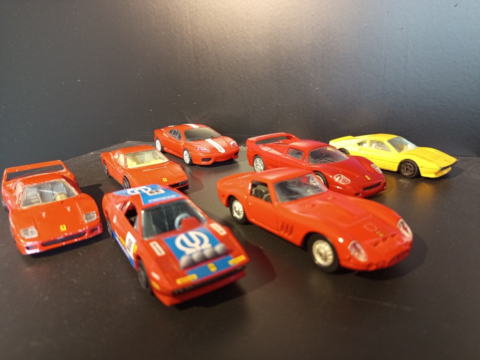 Setje kleine Ferrari modelauto's, Ophalen of Verzenden, Gebruikt, Auto, Overige merken