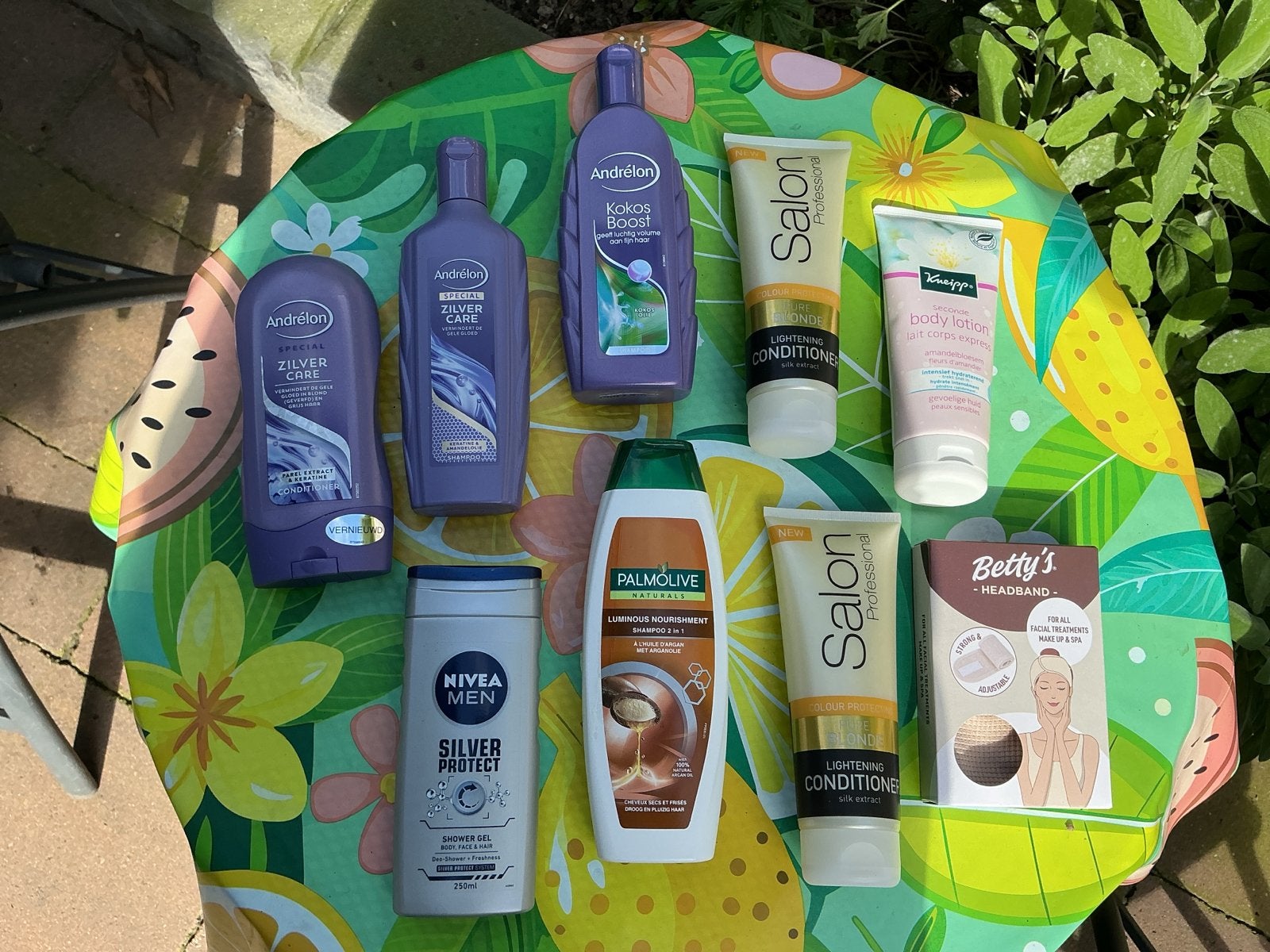Diverse haar- en lichaamsverzorgingsproducten, Ophalen of Verzenden, Zo goed als nieuw, Bad & Douche