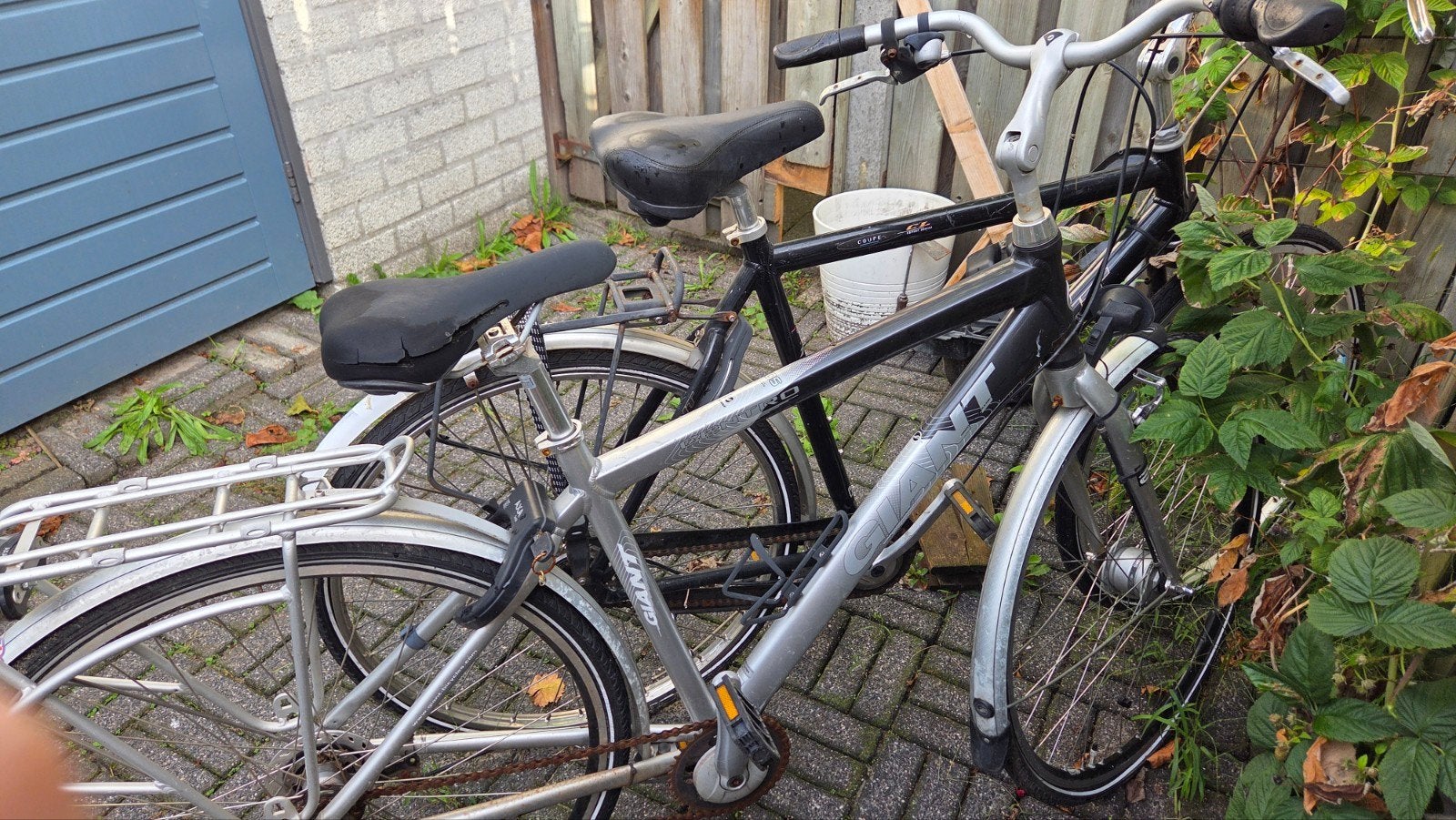 Twee gebruikte fietsen - beide Giant, Ophalen, Gebruikt, Giant