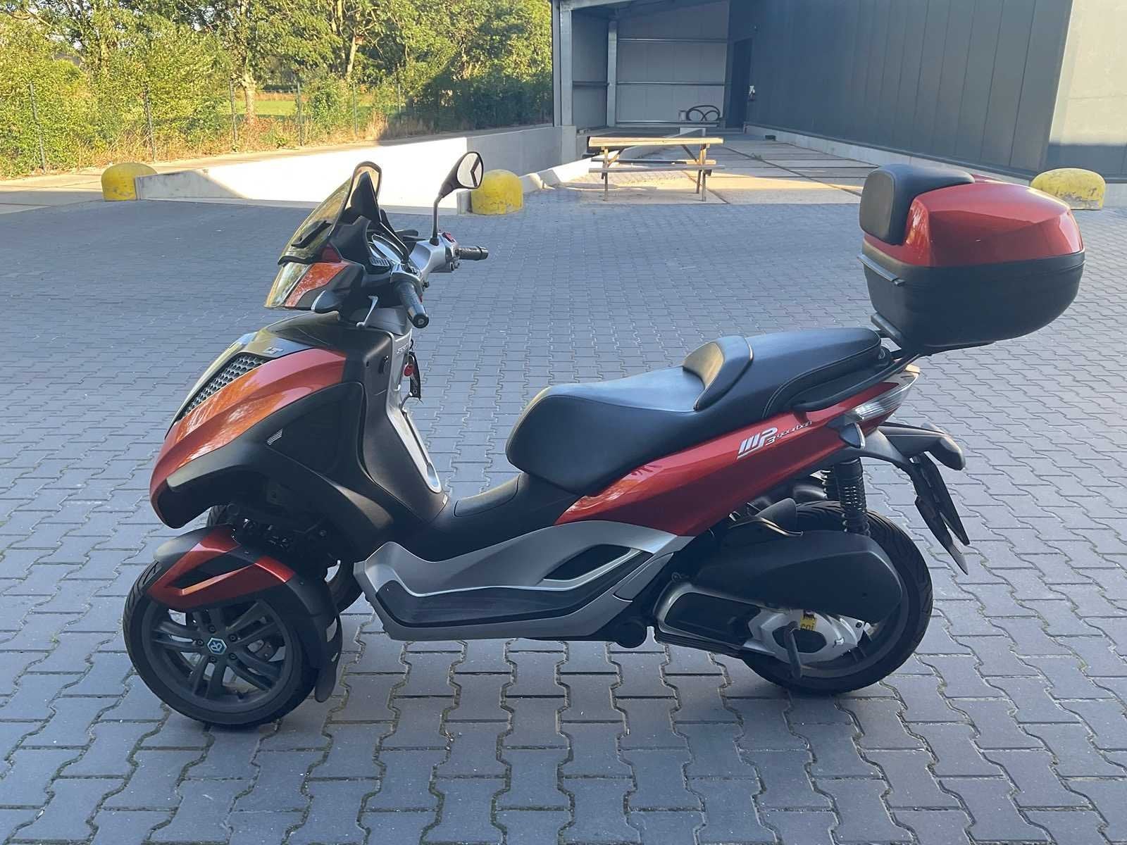 2013 Piaggio - MP3 YOURBAN 300 - Motorcycle, Motoren, Motoren | Piaggio, Bedrijf, Overig