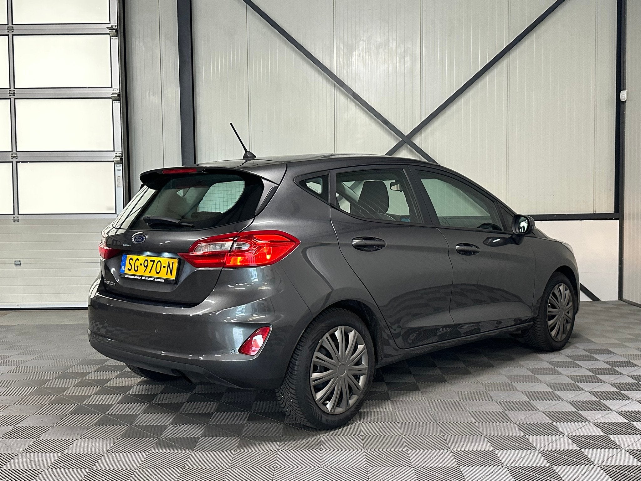 Ford Fiesta 1.1 | Trend 5-Drs | Airco | Navi | Carplay, Auto's, Euro 6, Zilver of Grijs, 85 pk, 1084 cc