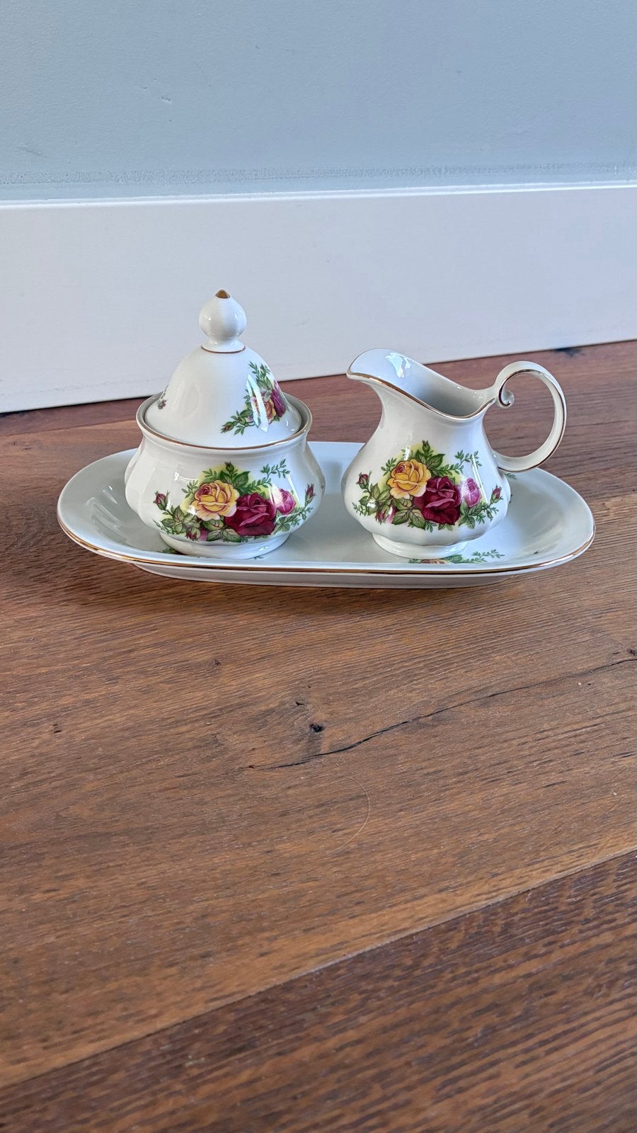 Roomstel suikerpot, melkkan,dienblad Seltmann Weiden Bavaria, Ophalen of Verzenden, Zo goed als nieuw, Porselein, Overige typen