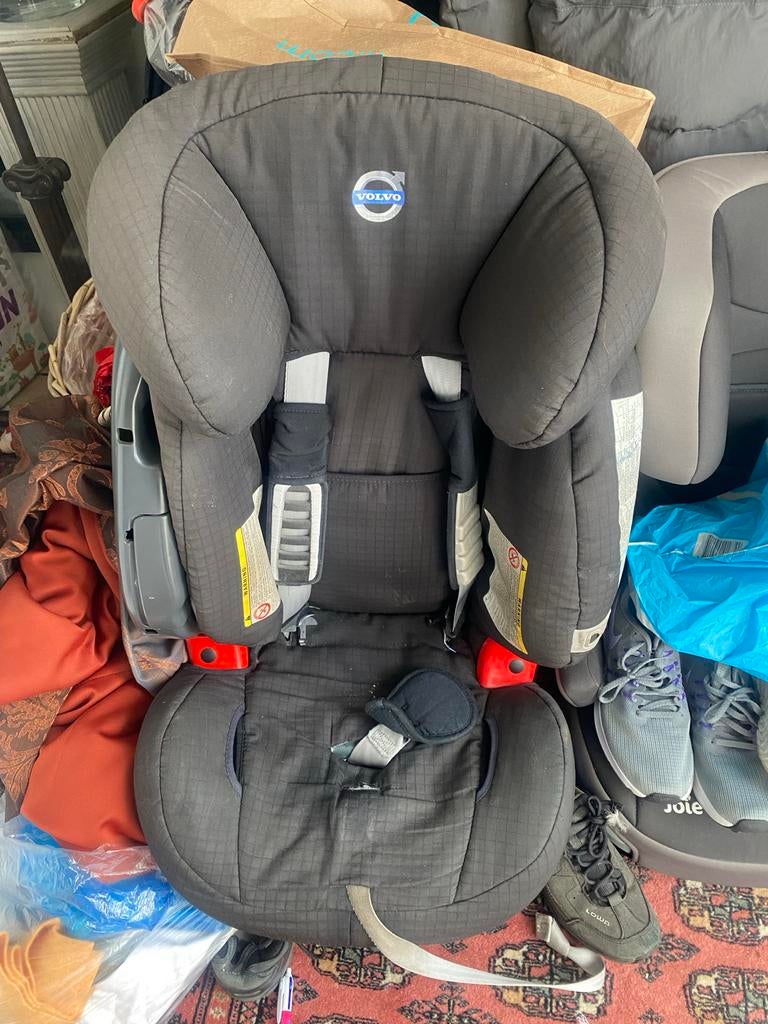 Volvo autostoel - Comfortabel en veilig, Overige merken, 9 t/m 18 kg, Gebruikt, Autogordel
