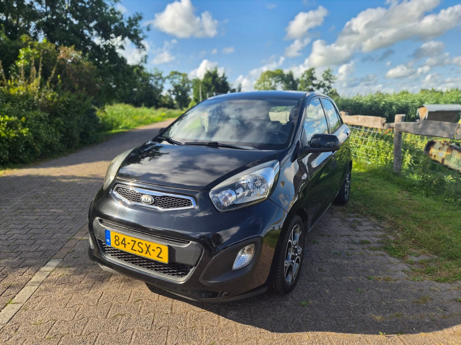 Kia Picanto 1.0 Cvvt 5-DRS 2013 Zwart, Auto's, Voorwielaandrijving, Stof, Zwart, 400 kg