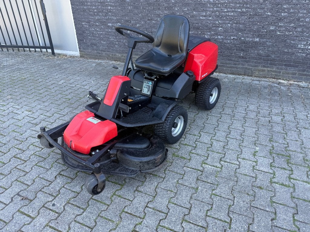 Jonsered fr2218 fa2 zitmaaier, Tuin en Terras, Zitmaaiers, Gebruikt, 90 tot 120 cm, Elektrische starter, Mulchfunctie, Ophalen