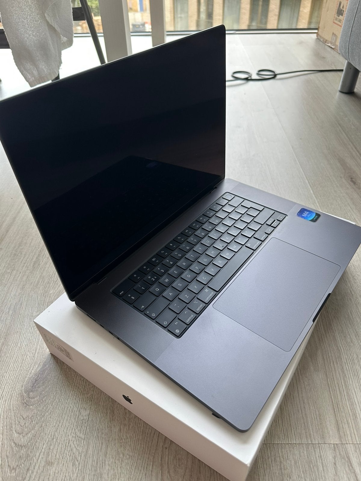 MacBook Pro 16" | M4 Pro | 48Gb Ram | 512 SSD