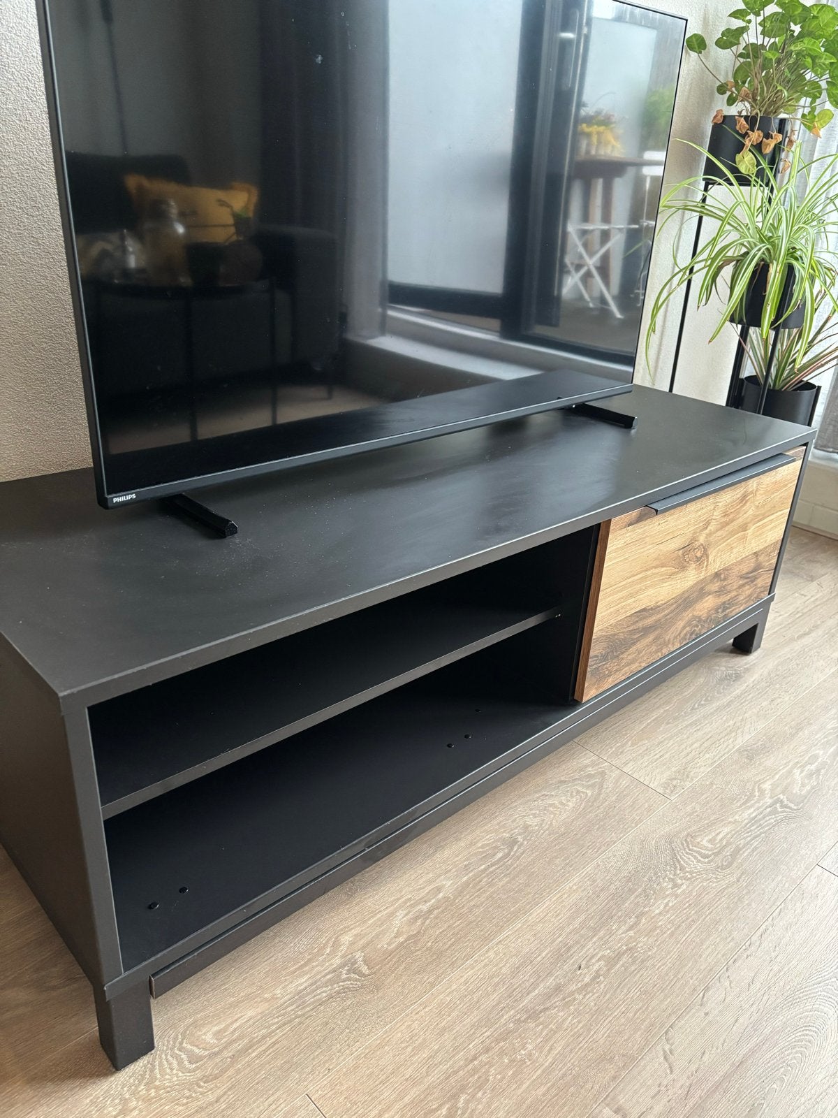 TV meubel - 44x128x48 cm, Ophalen, 100 tot 150 cm, Zo goed als nieuw, Minder dan 100 cm