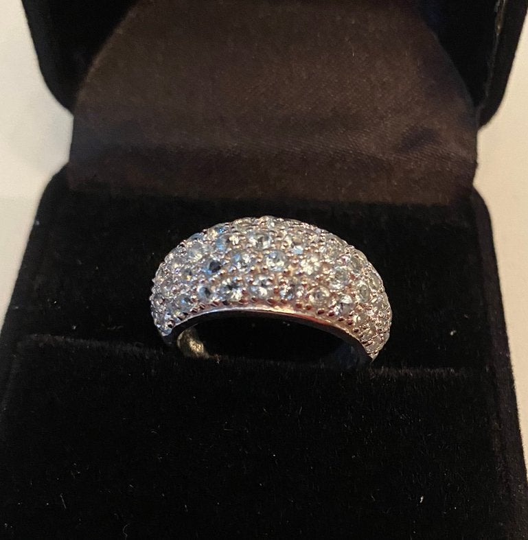 925 zilveren ring met blauwe topaas edelsteentjes, Sieraden, Tassen en Uiterlijk, Blauw, Nieuw, Ophalen of Verzenden, 17 tot 18