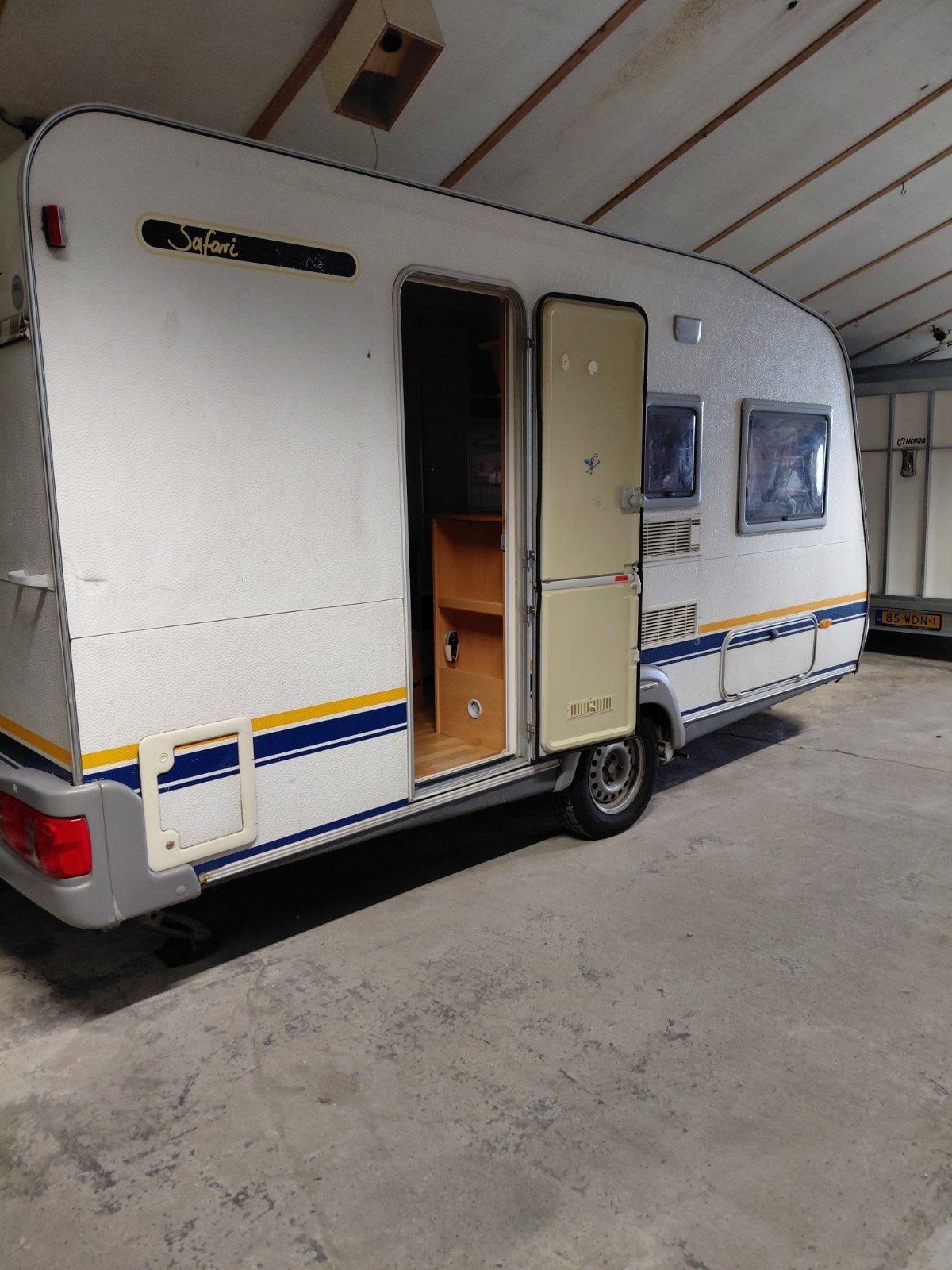 wilk safari 2003 met luifel en mover, Koelkast, Treinzit, Dwarsbed, Particulier