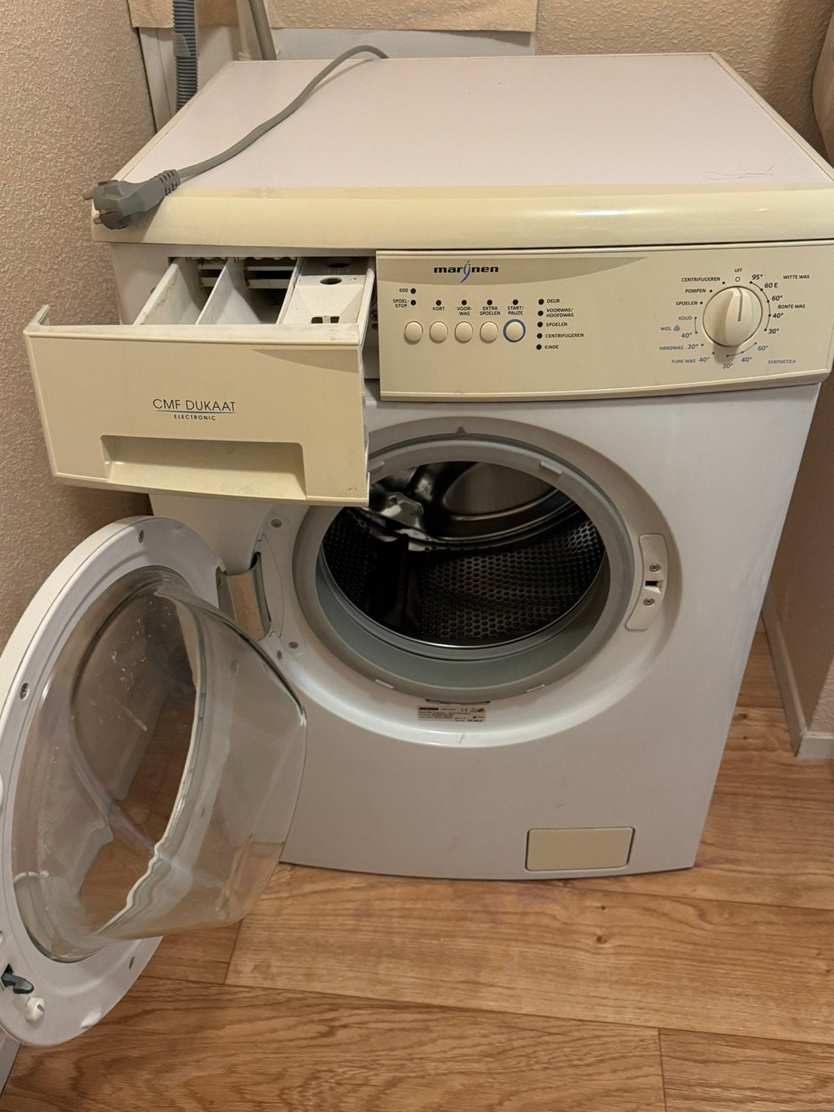 Wasmachine, Ophalen, Gebruikt, 1200 tot 1600 toeren