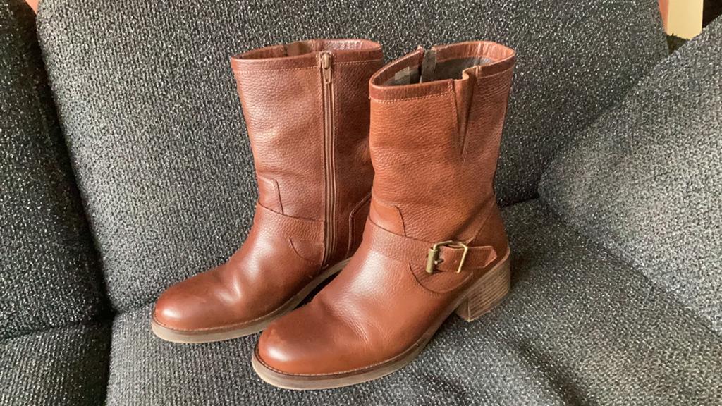 Boots dames maat 42, Kleding | Dames, Schoenen, Ophalen of Verzenden, Zo goed als nieuw, Bruin