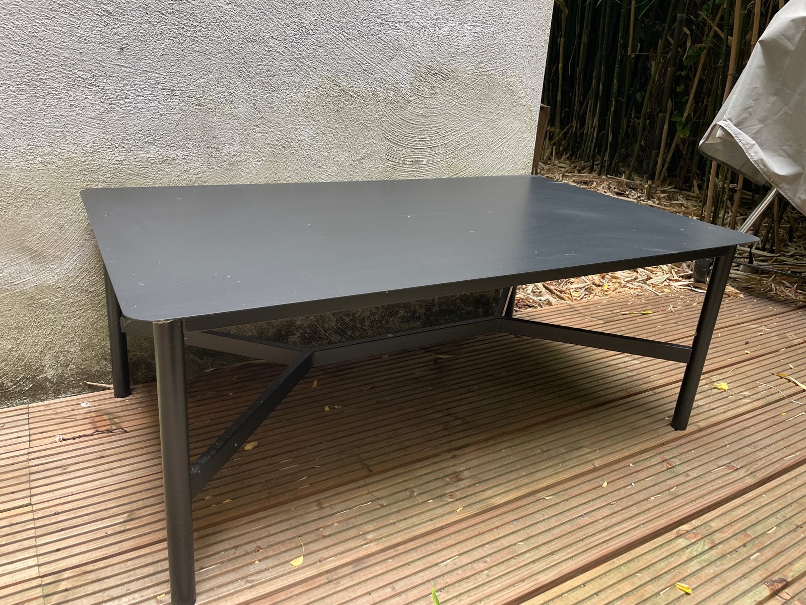 Zwarte Jysk tuintafel 60x100cm, Ophalen, Zo goed als nieuw, Rechthoekig, Metaal