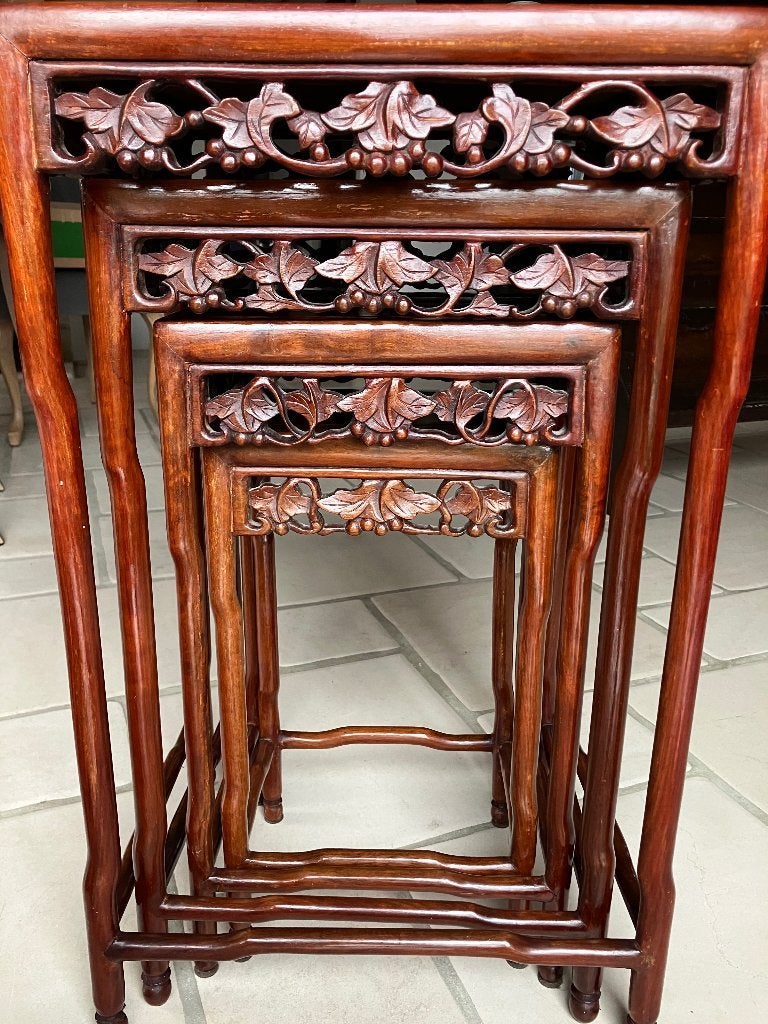 Zeldzame antieke Pallisander (Rosewood) nesting tables, Ophalen