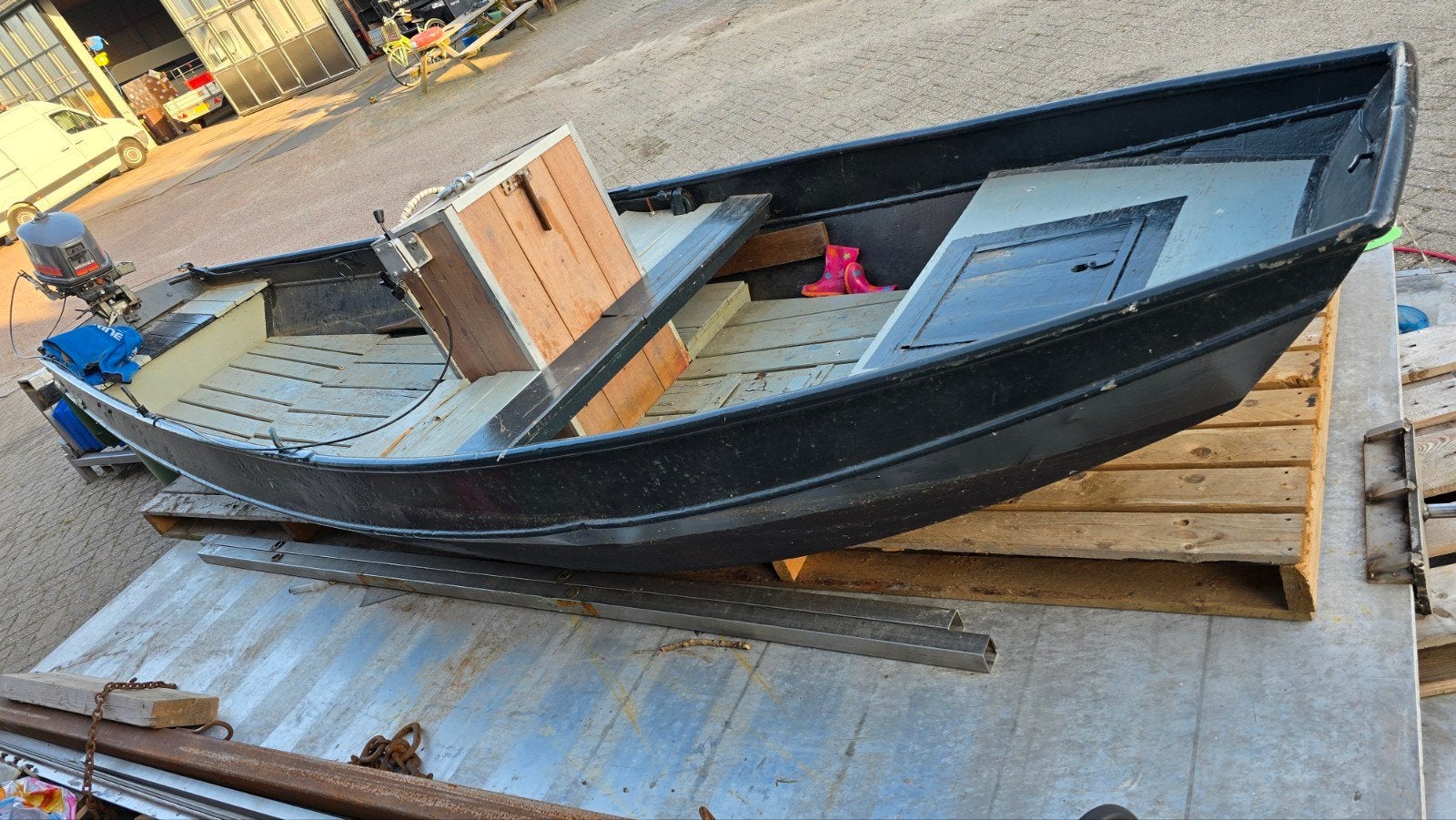 Robuuste plezier boot met Mariner buitenboordmotor, Watersport en Boten, Kruiser, Ophalen, Buitenboordmotor