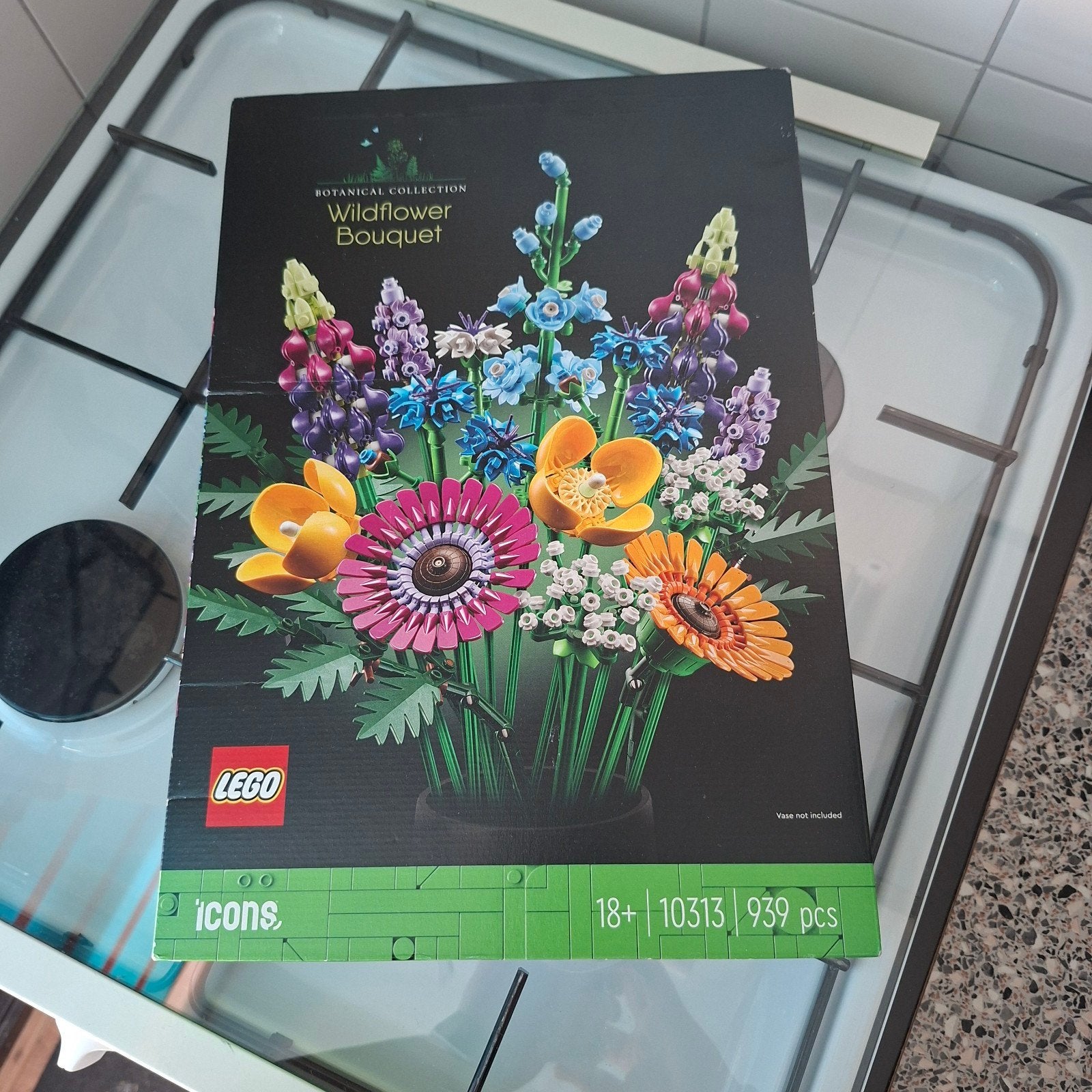 Nieuw LEGO Wildflower Bouquet 10313 (nieuw in dichte doos), Ophalen of Verzenden, Nieuw